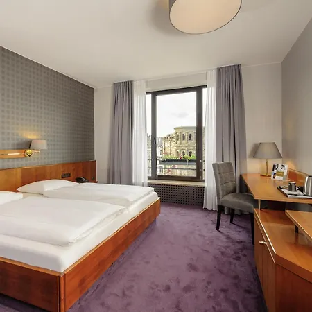 Mercure Porta Nigra 4*