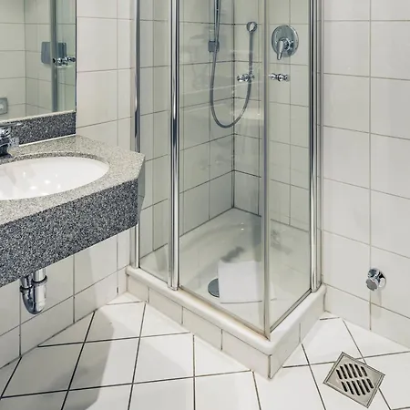 מלון Mercure Porta Nigra טרייר