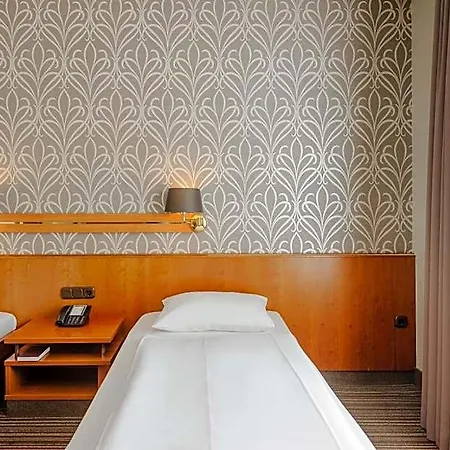Mercure Porta Nigra Hotel 4*