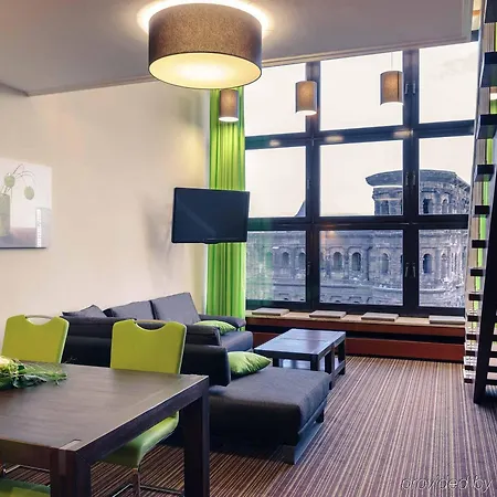 Hotell Mercure Porta Nigra 4*