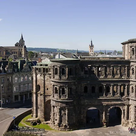 호텔 Mercure Porta Nigra 4*