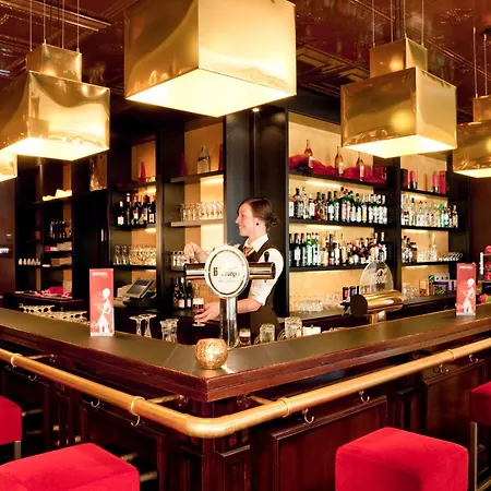 Mercure Porta Nigra 4* 트리어