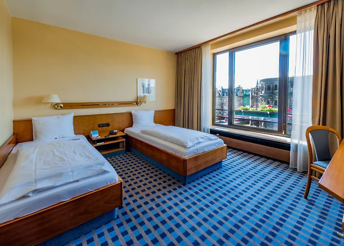 فندق Mercure Porta Nigra 4*