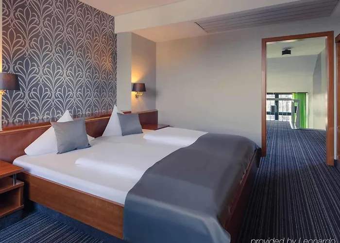 فندق Mercure Porta Nigra 4*