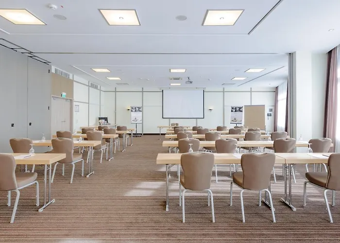 فندق Mercure Porta Nigra 4*