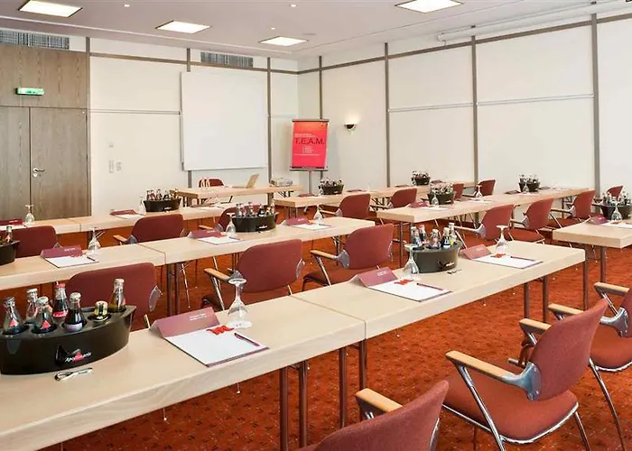 Mercure Porta Nigra 4*